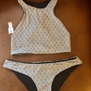 Carve Reversible Bikini Set